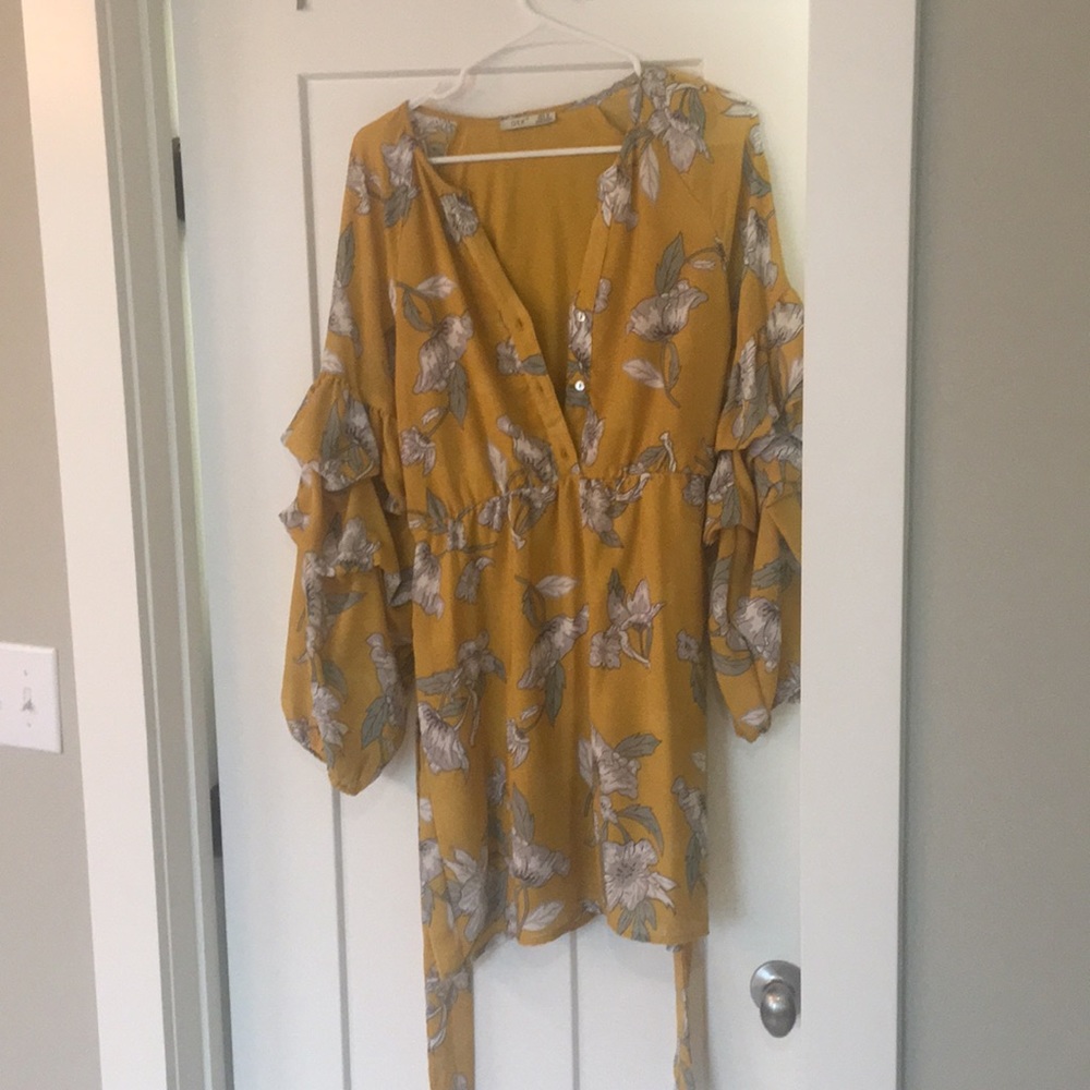 Mustard dress with floral print size medium